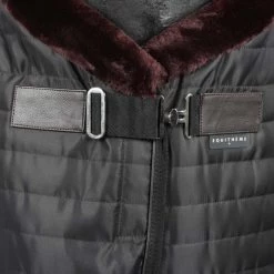 EQUITHÈME Stalldecke Teddy Gefüttert Mit Synthetischem Schaffell Navy -Geschaft Fur Pferdebedarf agradi 44882684 1.493151