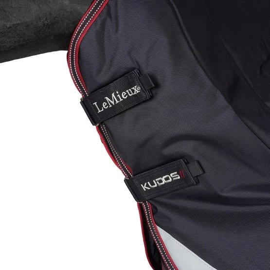 LeMieux Decke Kudos Turnout 100g Navy 7 LeMieux Decke Kudos Turnout 100g Navy – Bild 5