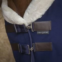 EQUITHÈME Fleecedecke Teddy Navy 30 EQUITHÈME Fleecedecke Teddy Navy -Geschaft Fur Pferdebedarf ekkia z07133 400 729 763 det3.993546