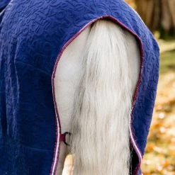 Horseware Embossed Jersey Cooler Navy/Burgund/Weiß -Geschaft Fur Pferdebedarf hw achjkp b5qw horseware embossed jersey cooler 5.82a3bb