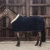 Kentucky Horsewear Kentucky Abschwitzdecke Show Fleece Heavy Dunkel Blau 2 Kentucky Horsewear Kentucky Abschwitzdecke Show Fleece Heavy Dunkel Blau -Geschaft Fur Pferdebedarf kentucky zweetdeken show fleece heavy geruit.415884