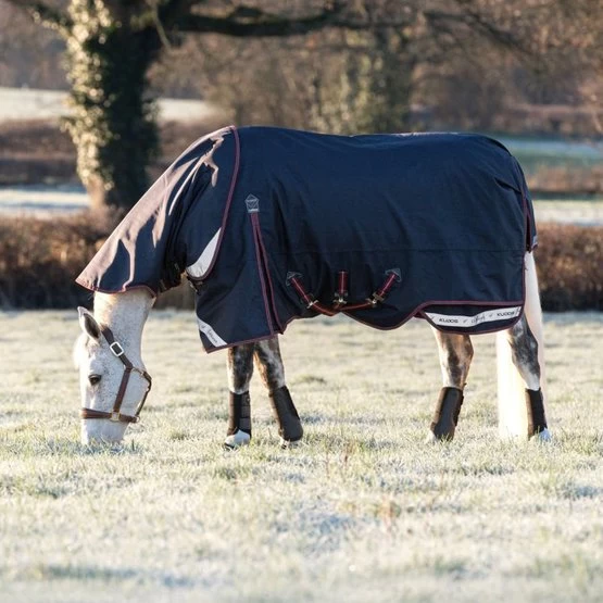 LeMieux Decke Kudos Turnout 100g Navy 4 LeMieux Decke Kudos Turnout 100g Navy – Bild 2